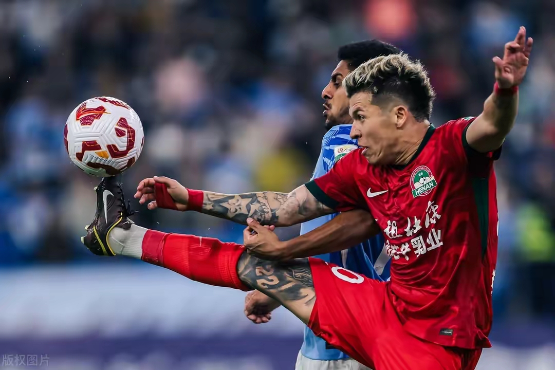 爱游戏体育平台 -里程碑夜！武汉三镇刷新队史纪录；欧超杯今夜刷纪录；压力陡增；控场能力受关注的简单介绍