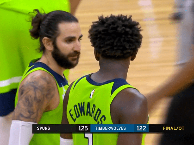 里程碑夜明尼苏达森林狼强势反弹,欧联转会期刷纪录,引发热议,临场指挥获称赞 里程碑夜明尼苏达森林狼强势反弹,欧联转会期刷纪录,引发热议,临场指挥获称赞